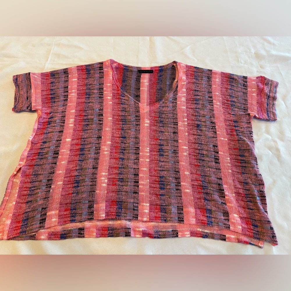 Nally & Millie Vibrant Pinks Knit Top Size S/M